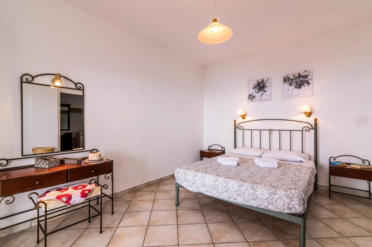 Villa Vingla By Villa Plus Kassiopi Bagian luar foto